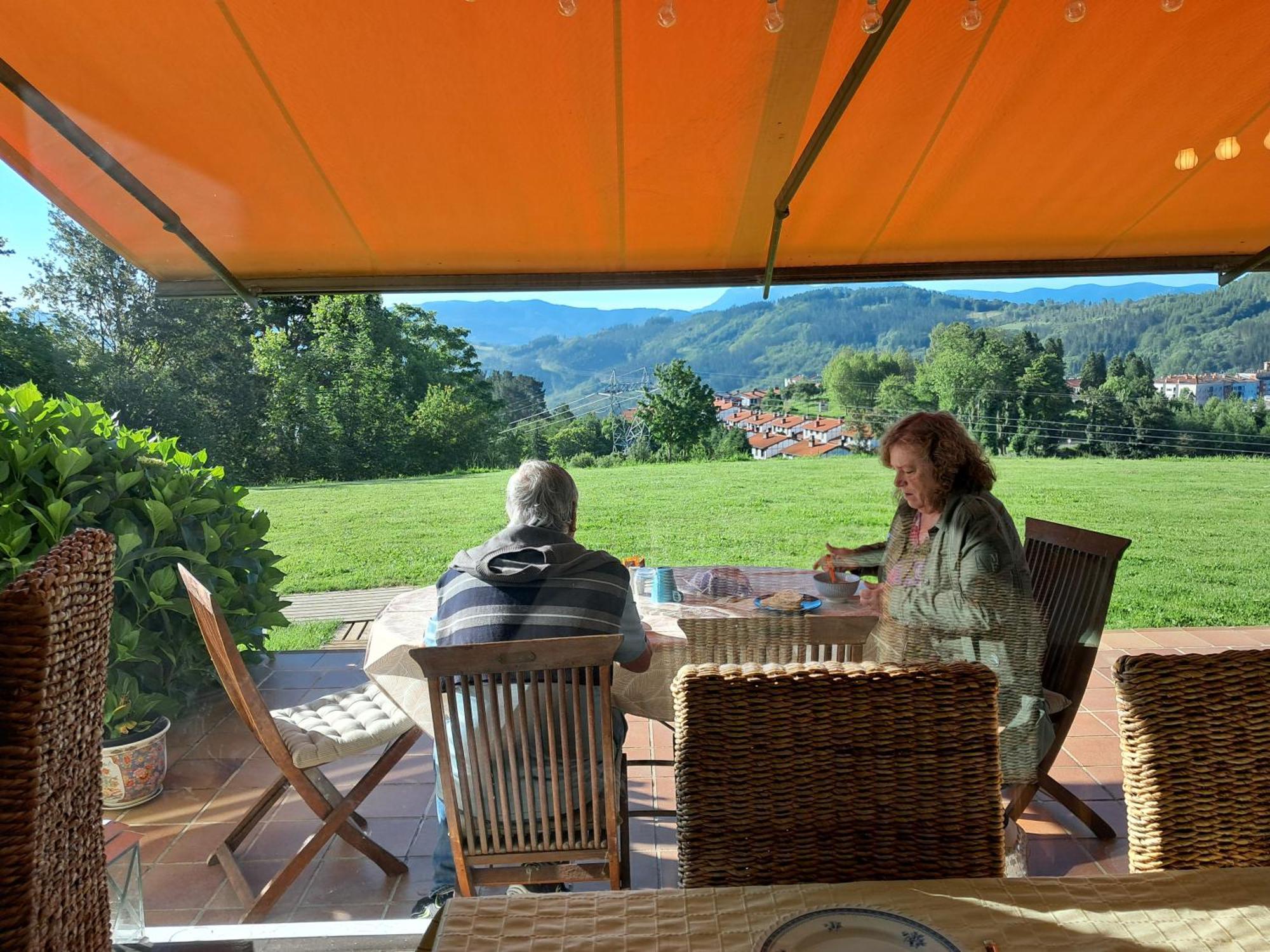 B&B Eguzkitza Elgeta Buitenkant foto